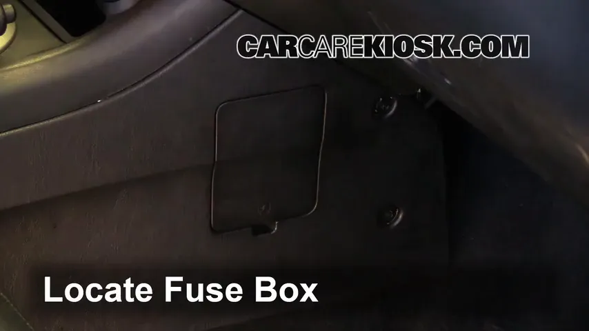 2005 Ford Escape Limited 3.0L V6 Fusible (interior) Cambio